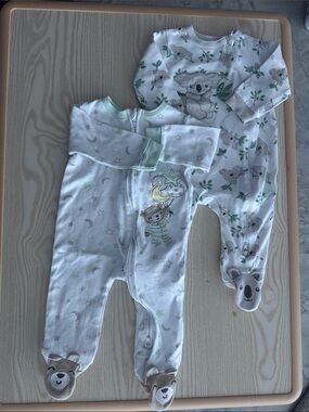 2 pcs Koalababy Printed One-Piece Footed Pajamas - White & Light Green
